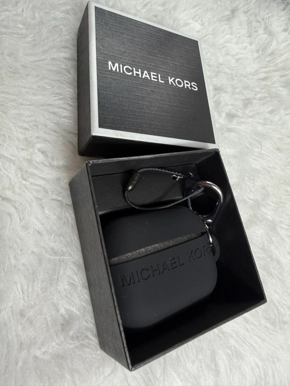 Michael Kors AirPods case -Brand New